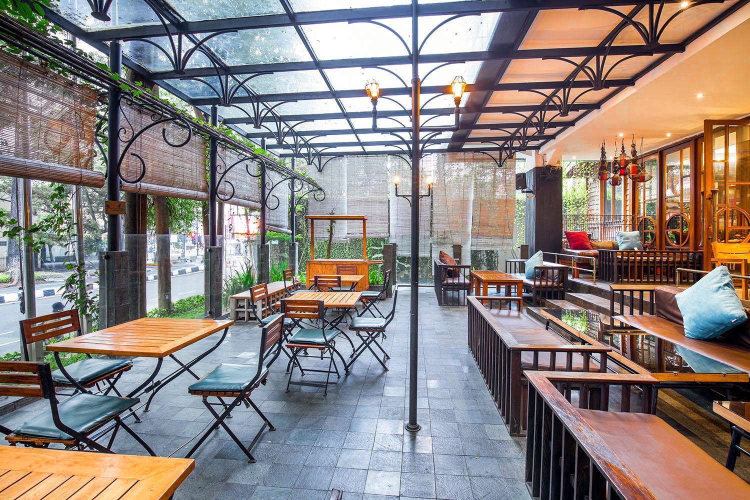 Отель The 1O1 Bandung Dago Экстерьер фото